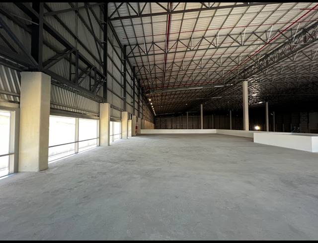 17,600M² WAREHOUSE TO LET IN PAROW INDUSTRIAL